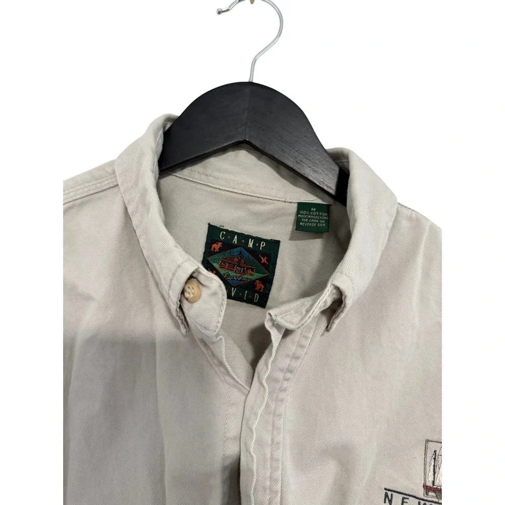 C-A-M-P Newport Rhode Island Shirt Size Medium Khaki Tan Outdoor EUC
